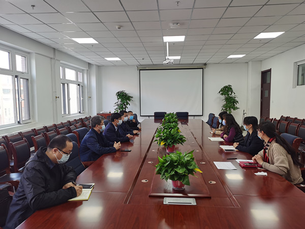 校领导深入外国语学院检查指导疫情防控工作