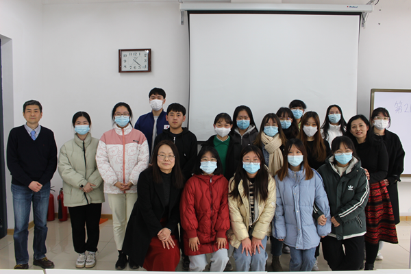 学院日语系举行作文比赛