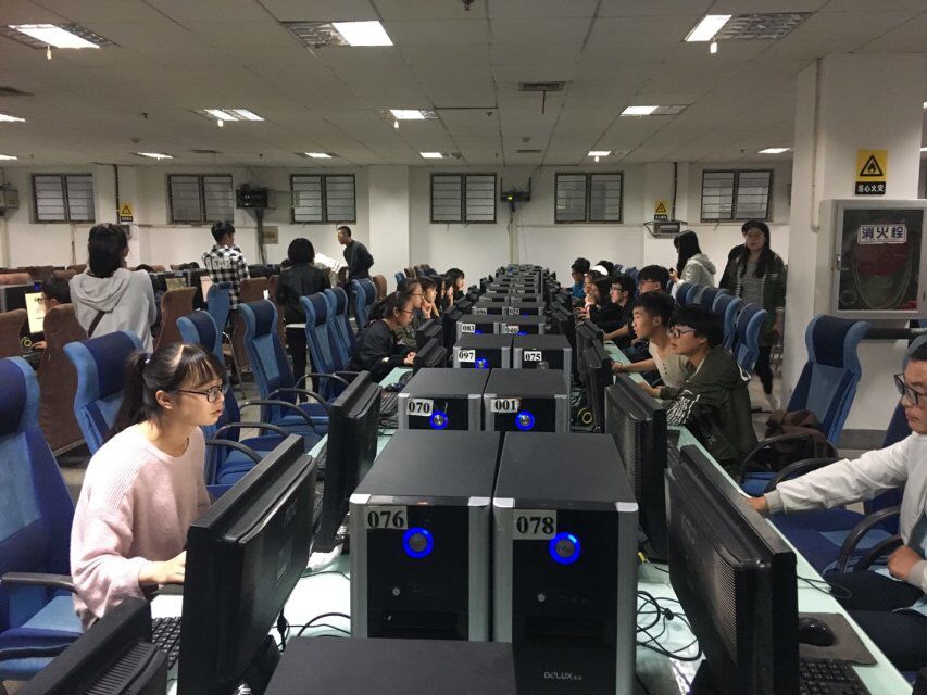            外国语学院2017级新生进行心理普查测试工作顺利完成 