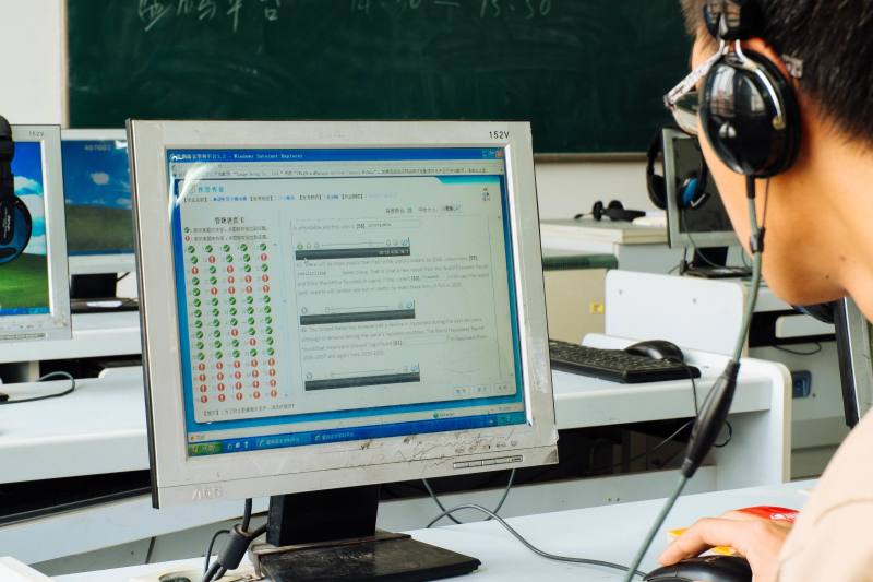            兰州理工大学2015级大学外语本科生英语单词听写大赛顺利进行 