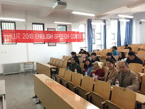            我校2017级英语演讲大赛圆满落幕 